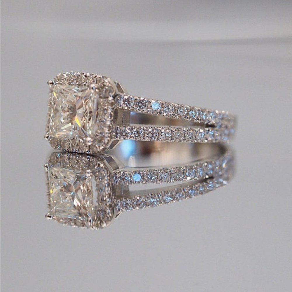 Huitan Classic Simple Design Wedding Engagement Rings for Women Mosaic Square Cr